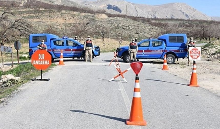 2 ilde karantina kararı, bir yerleşim yerinde 10 gün daha uzatıldı